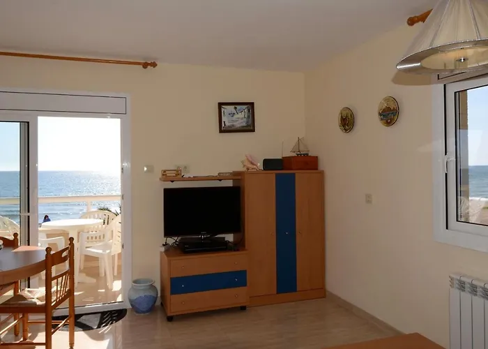 Argonavis 235 L'Estartit